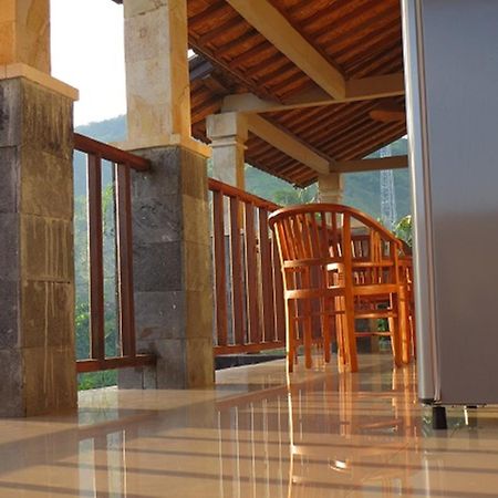 Bali Sari Homestay 아메드 객실 사진