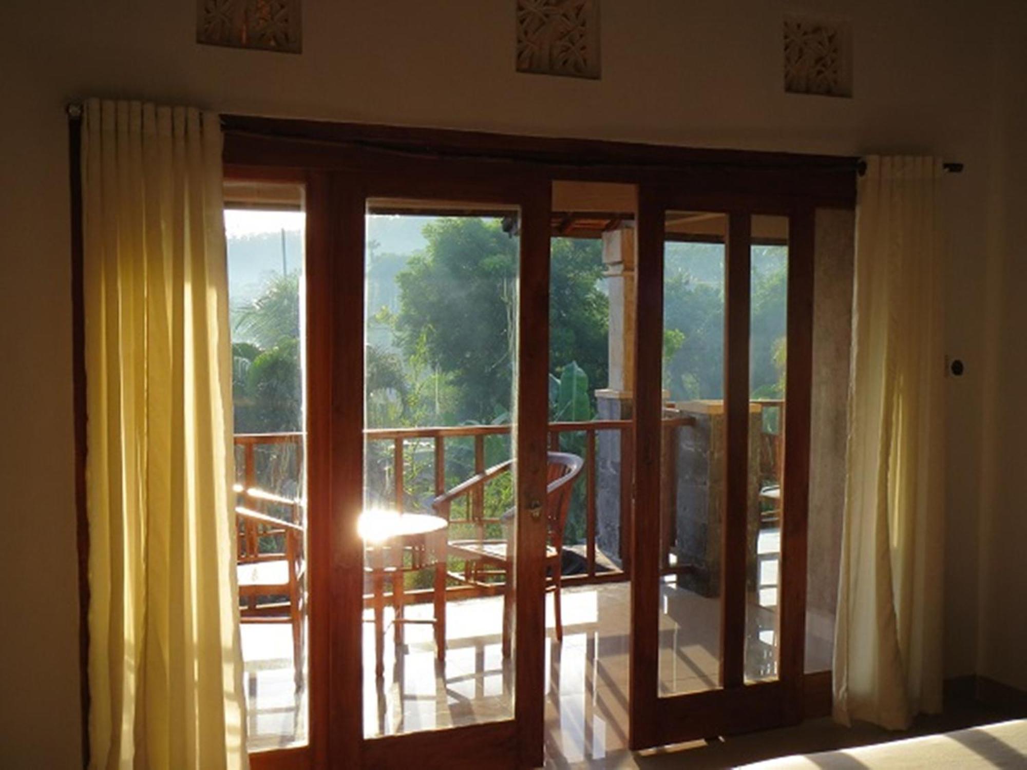 Bali Sari Homestay 아메드 객실 사진