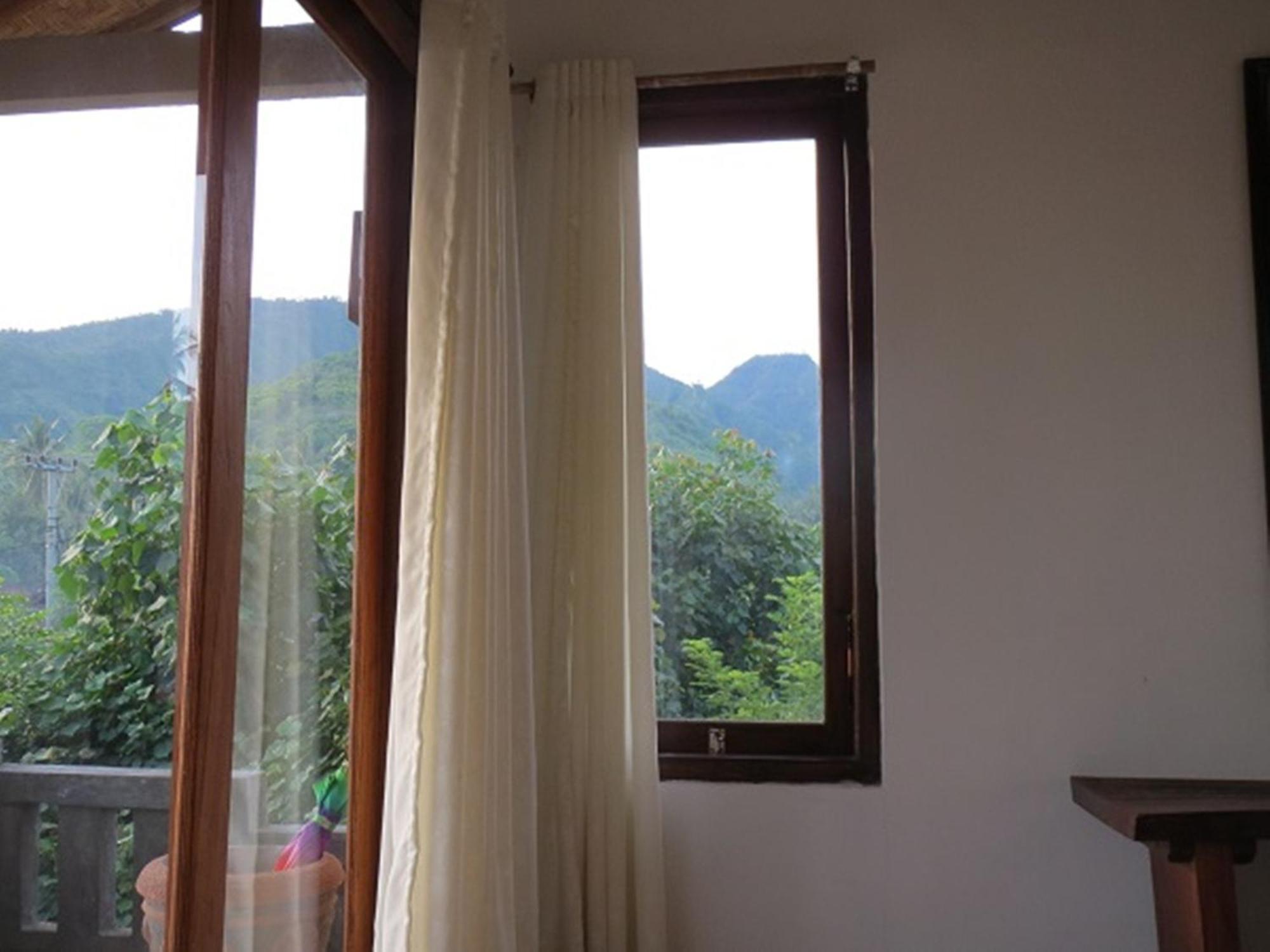 Bali Sari Homestay 아메드 객실 사진