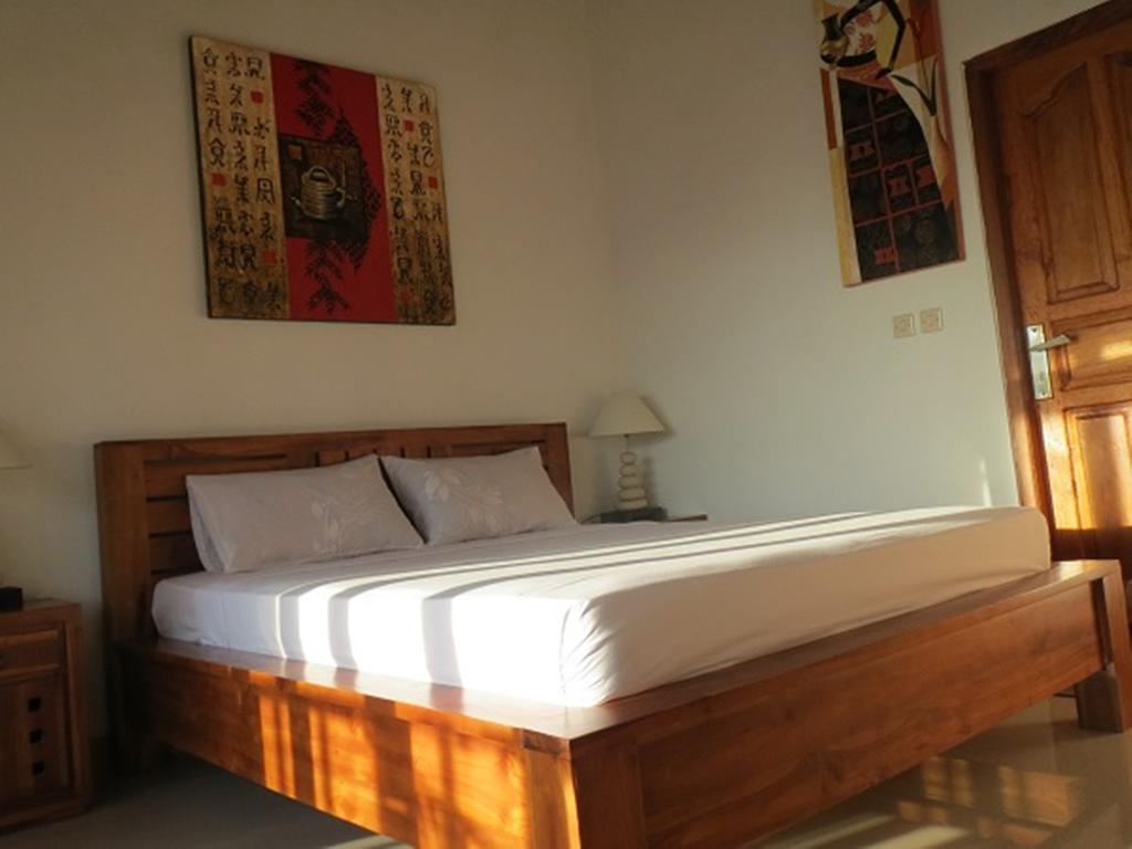 Bali Sari Homestay 아메드 객실 사진